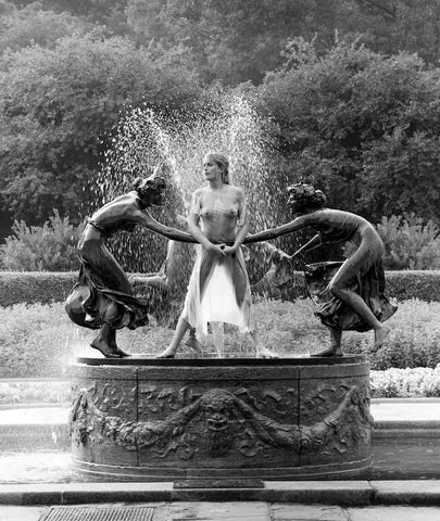 Central Park Fountain, New York, 1990, by Lichfield